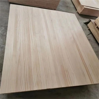 Radiata Pine Pine Model Drept Board